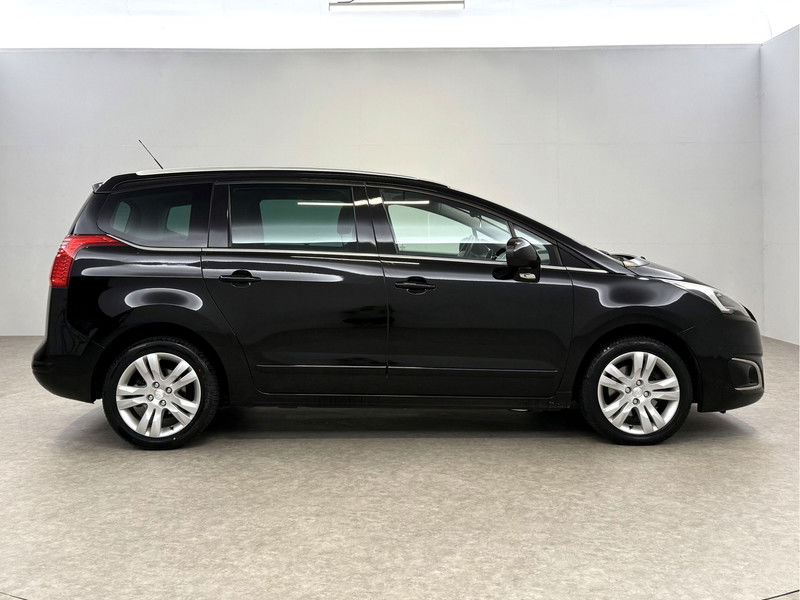 Peugeot 5008 1.6 THP Allure