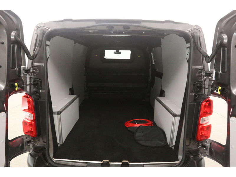 Peugeot e-Expert L2H1 75 kWh