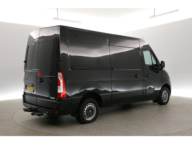 Renault Master T35 2.3 dCi 146PK L2H2