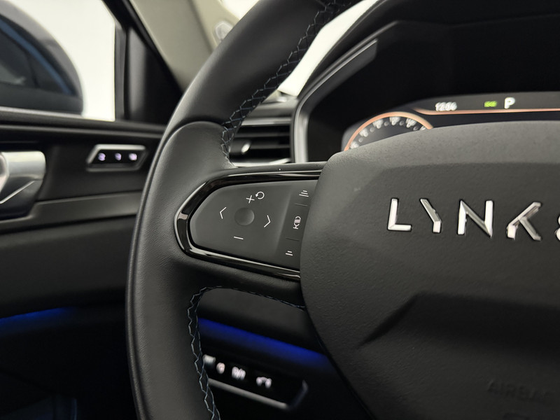 Lynk Co 01