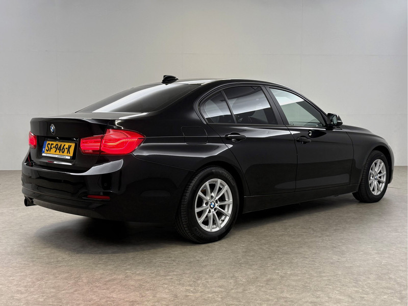 BMW 3 Serie 318i Executive