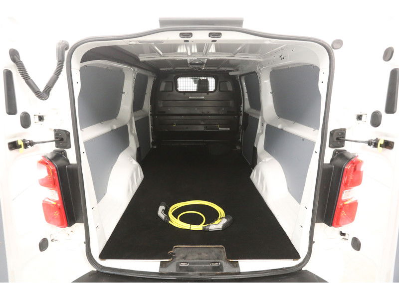 Peugeot e-Expert 75 kWh L3H1 Innovation