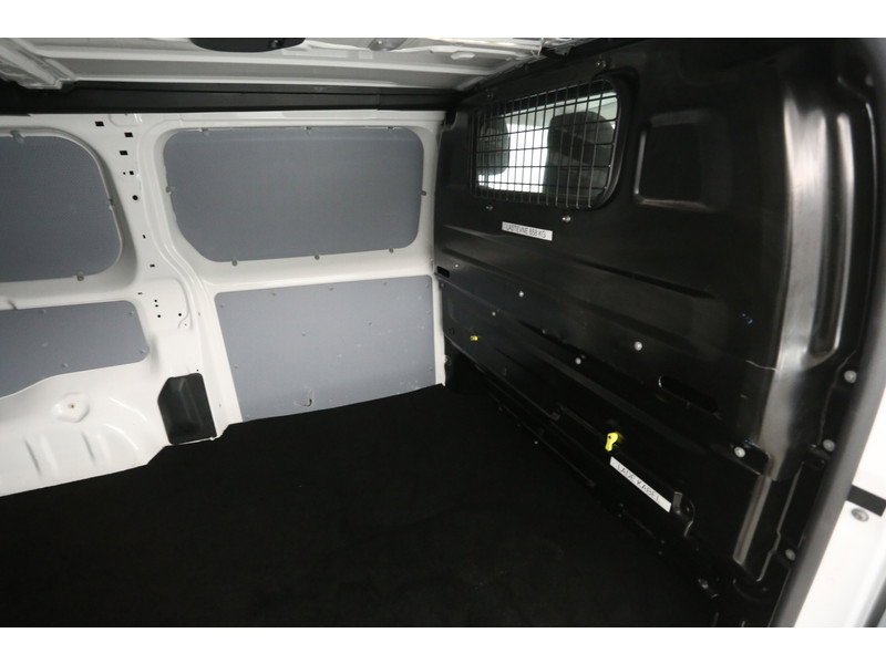 Peugeot e-Expert