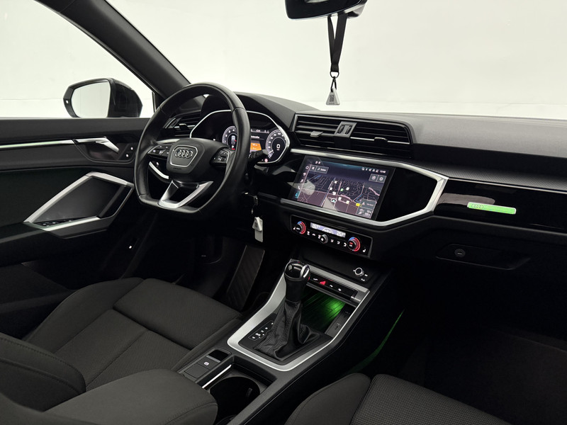 Audi Q3 45 TFSI e Sportback S-Line