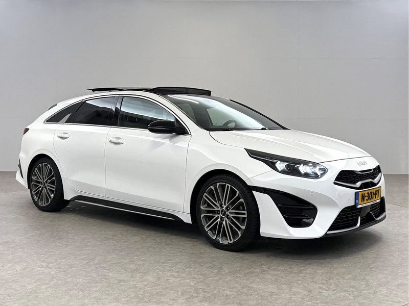 Kia ProCeed