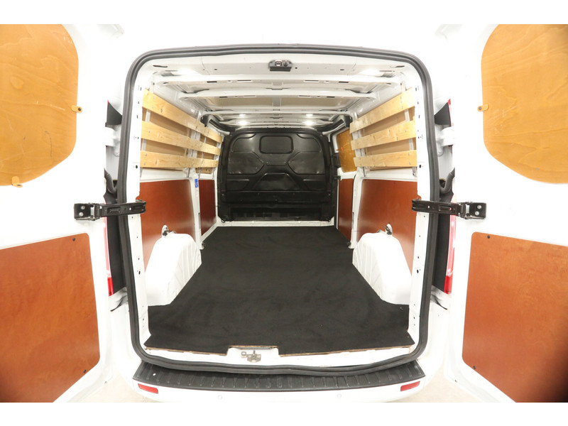 Ford Transit Custom 2.0 TDCI L2H1 Limited
