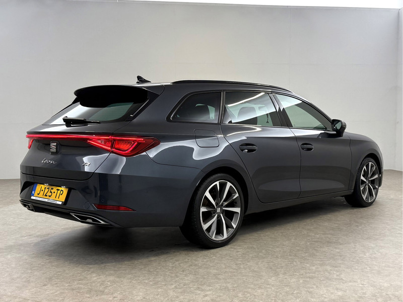 SEAT Leon Sportstourer 1.5 eTSI FR Launch Edition