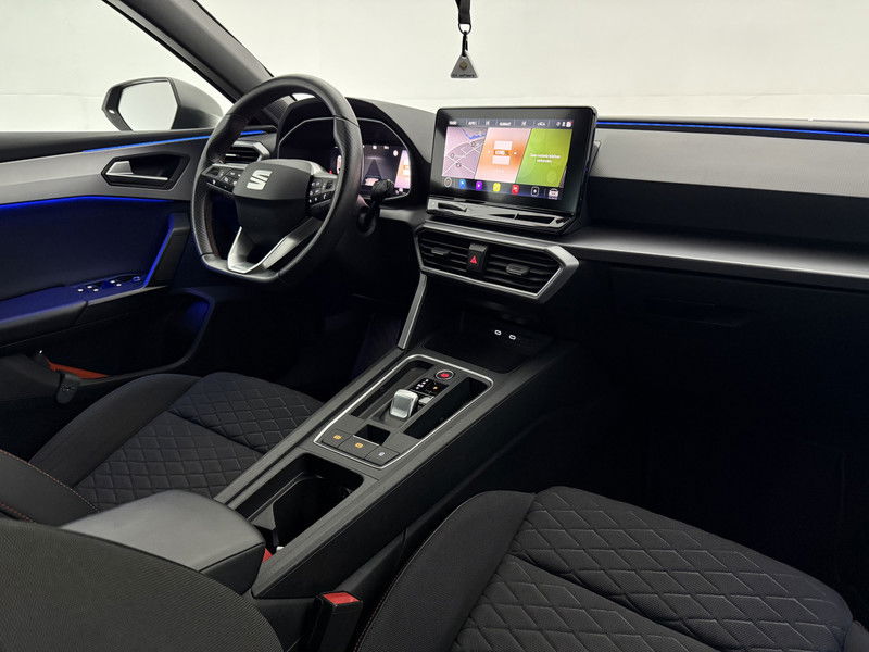 SEAT Leon Sportstourer 1.5 eTSI FR Launch Edition