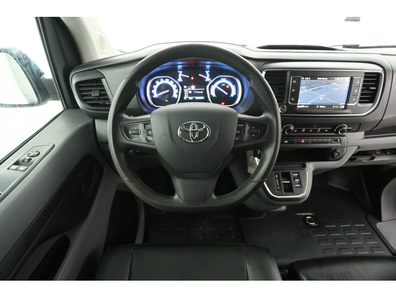 Toyota PROACE Electric Worker Standard Range L2H1 50 kWh V48NVL