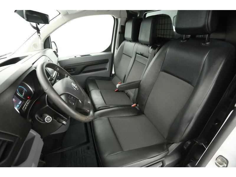 Toyota PROACE Electric Worker