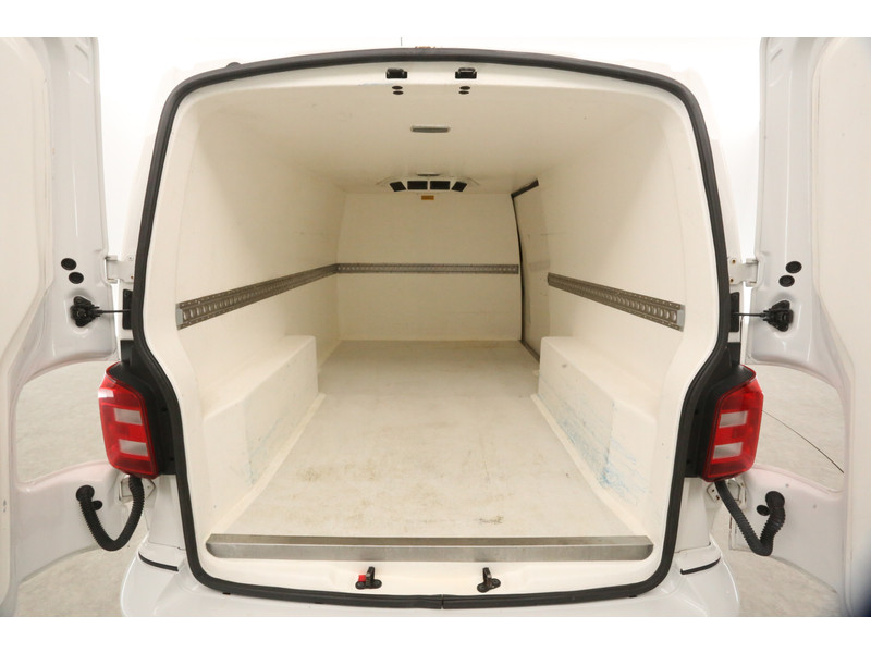 Volkswagen Transporter 2.0 TDI L2H1