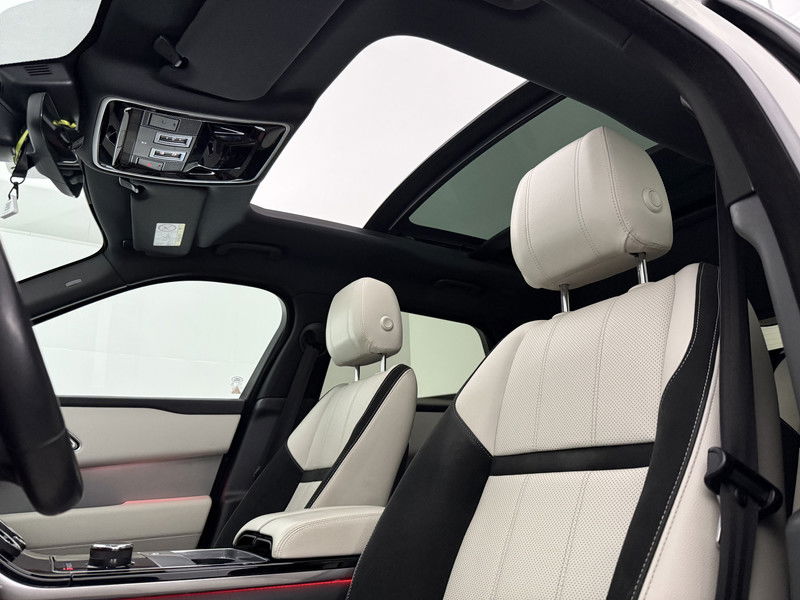 Land Rover Range Rover Velar 2.0 I4 AWD R-Dynamic HSE