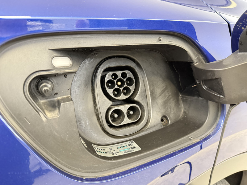 Volkswagen ID.4 First Max 77 kWh