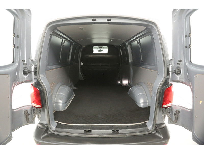 Volkswagen Transporter 2.0 TDI L2H1