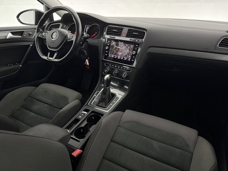 Volkswagen Golf 1.6 TDI Comfortline G493KD