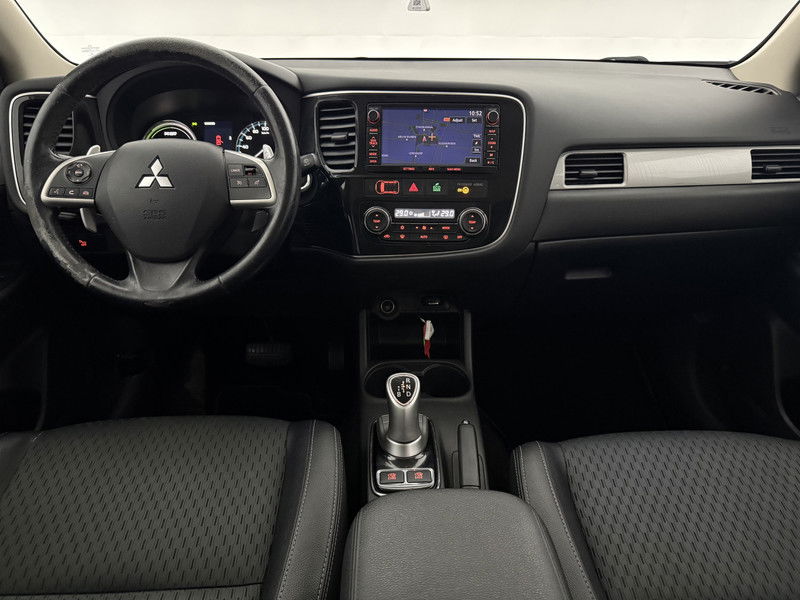 Mitsubishi Outlander 2.0 PHEV Executive Edition