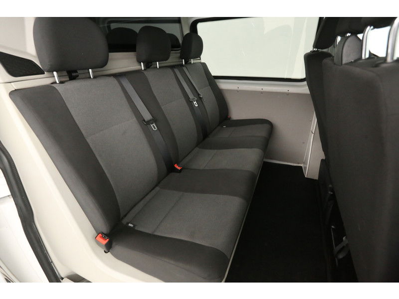 Volkswagen Transporter 2.0 TDI L2H1