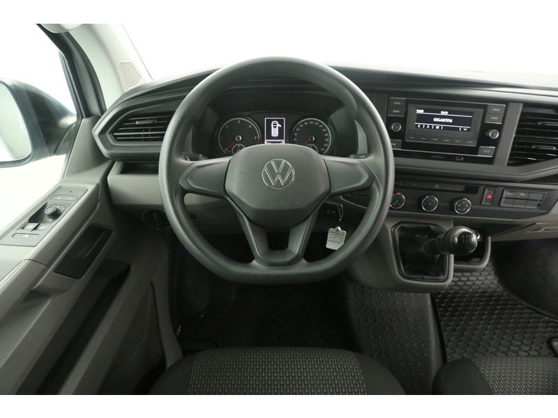Volkswagen Transporter T6.1 2.0 TDI L2H1