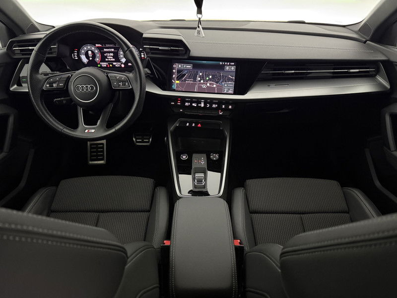 Audi A3 TFSI S-line Turbo Blue