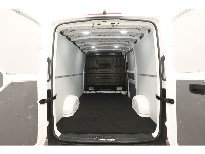 Volkswagen Crafter 2.0 TDI L3H2