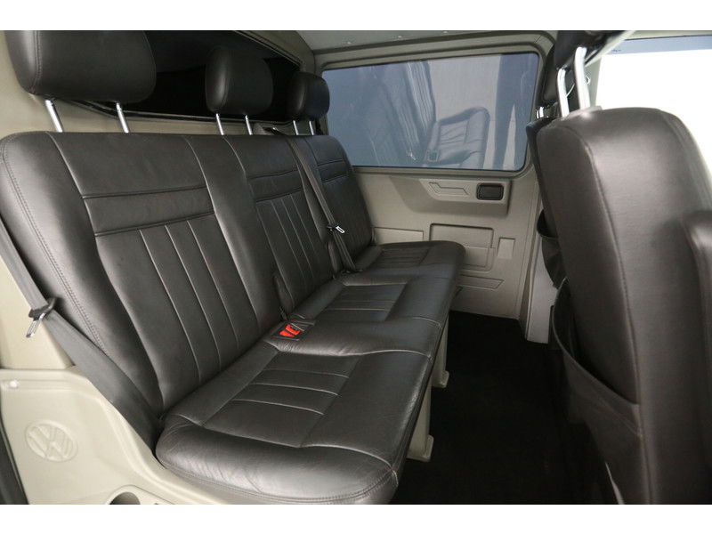 Volkswagen Transporter 2.5 TDI L2H1 175PK