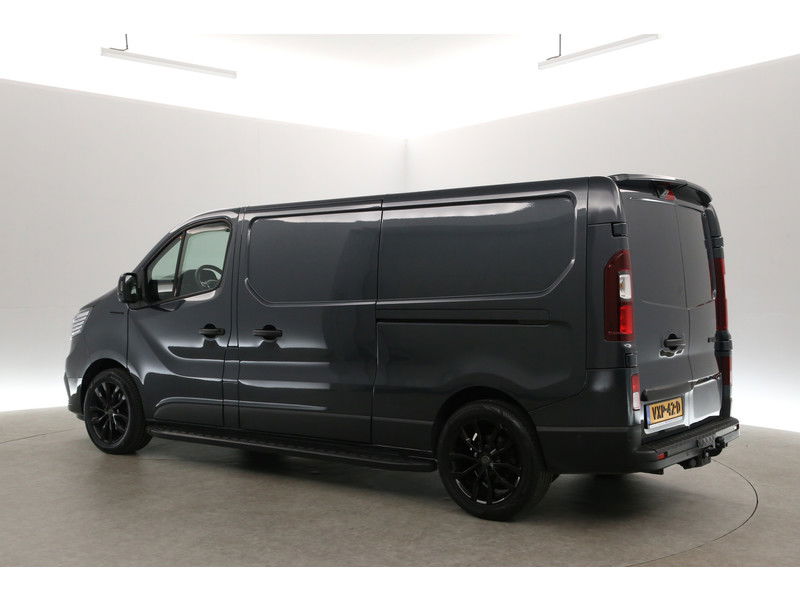 Renault Trafic 2.0 dCi T30 L2H1 Black Edition