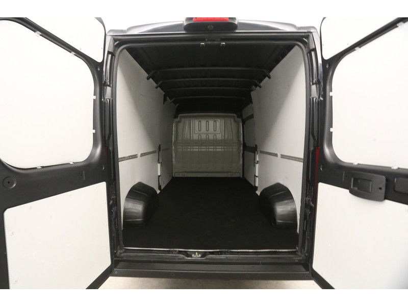 Opel Movano 2.2 HDI 140PK L3H2