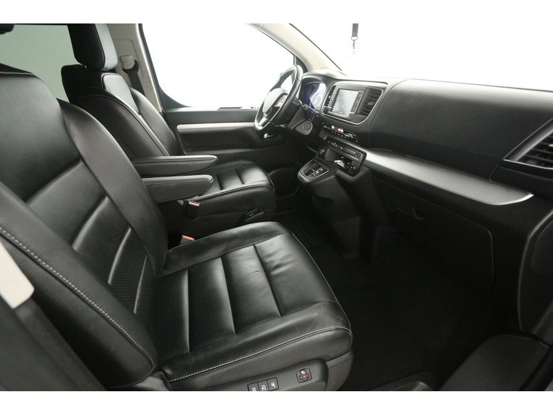 Peugeot e-Traveller