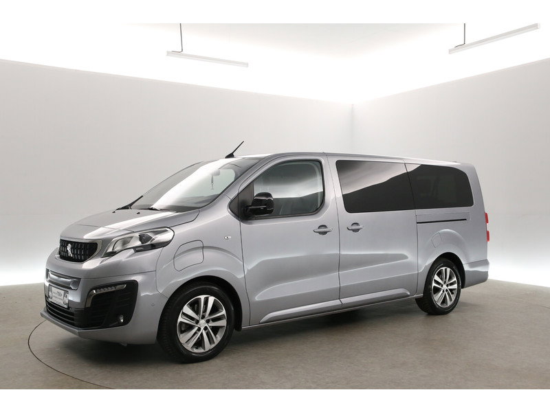 Peugeot e-Traveller