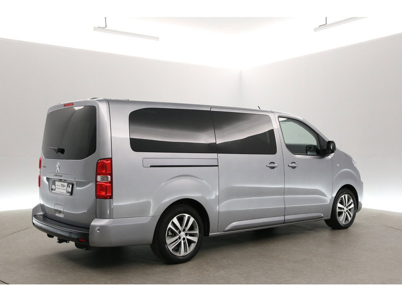 Peugeot e-Traveller