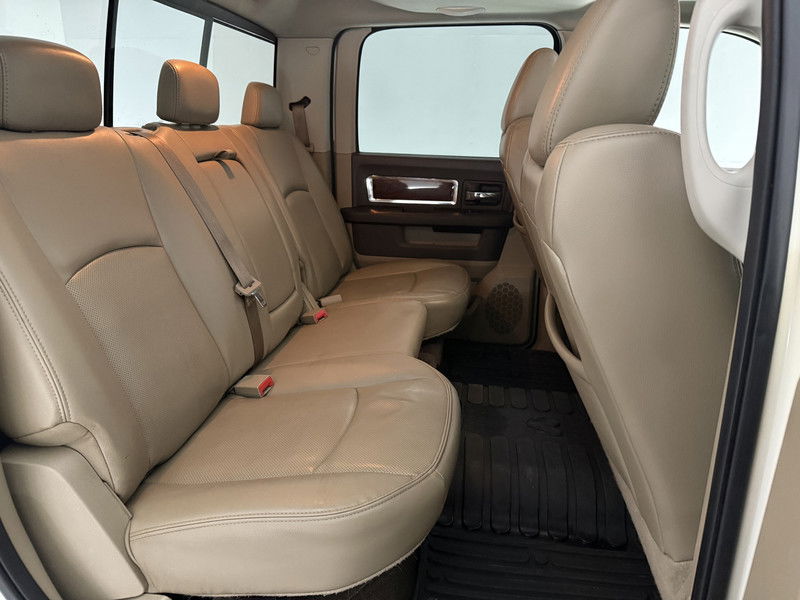 Dodge Ram 5.7 V8 Crew Cab 5’7 4X4 396PK LARAMIE