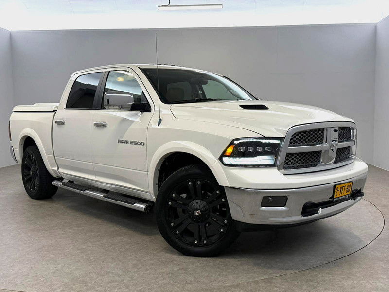 Dodge Ram 5.7 V8 Crew Cab 5’7 4X4 396PK LARAMIE