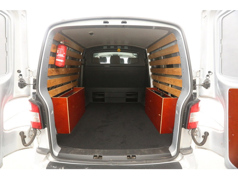 Volkswagen Transporter 2.0 TDI L2H1 140PK 8VXN71