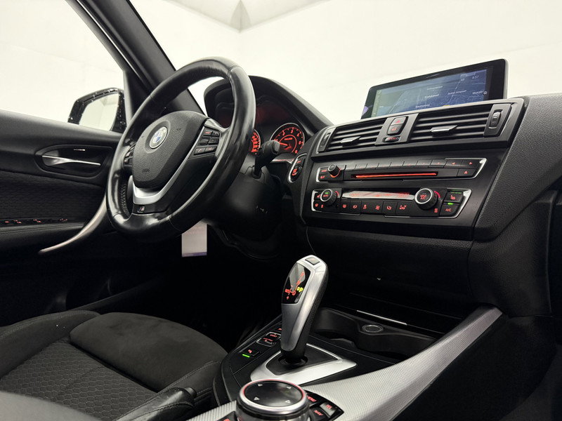 BMW 1-serie 120d Business M-Sport TG999F