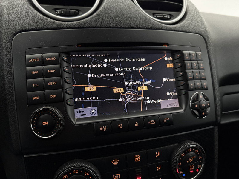 Mercedes-Benz M-Klasse