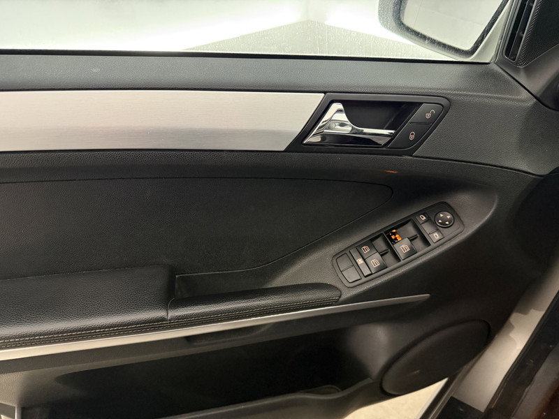 Mercedes-Benz M-Klasse