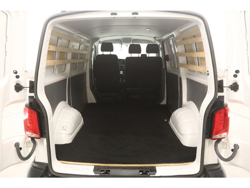 Volkswagen Transporter 2.0 TDI L1H1 140PK VKZ38R