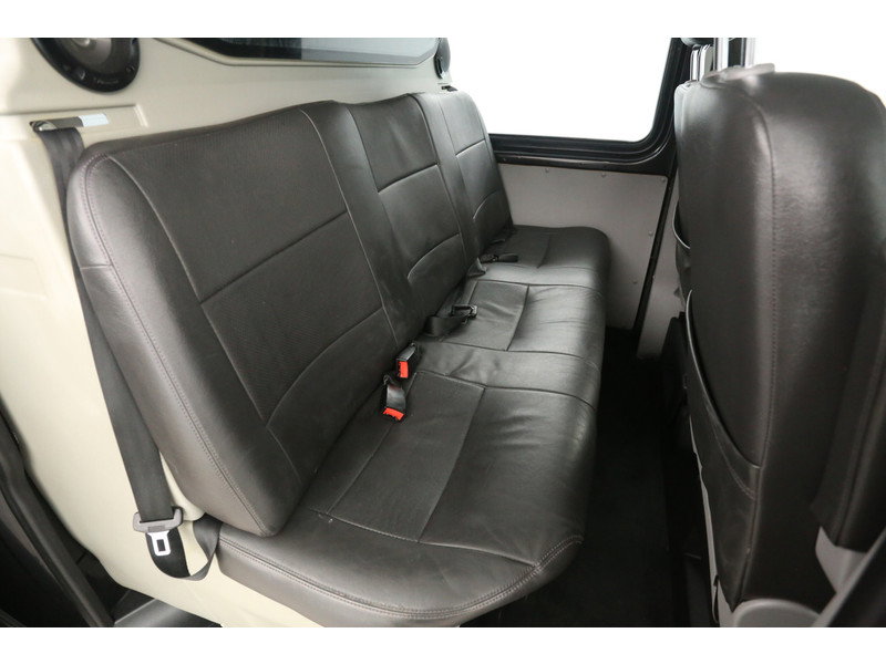 Volkswagen Transporter 2.5 TDI 4Motion 175PK L1H1 66VRJ8