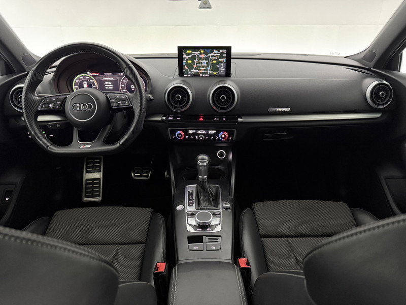 Audi A3 40 TFSI e-tron S-line GFK60Z