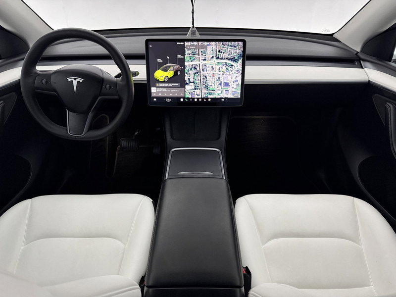 Tesla Model Y Long Range AWD 75 kWh N618LK