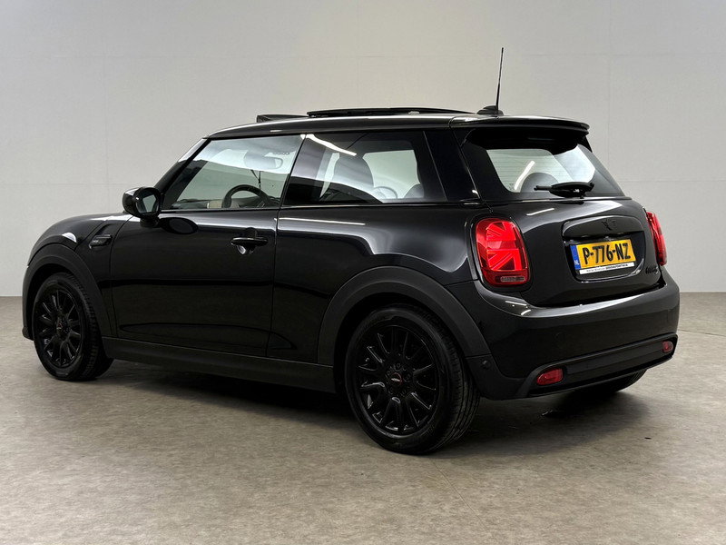 MINI Cooper S Electric Camden Plus Edition 33 kWh P776NZ