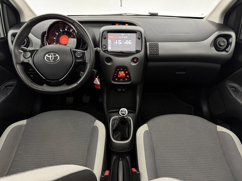 Toyota Aygo 1.0 x-joy Cabrio K335SP