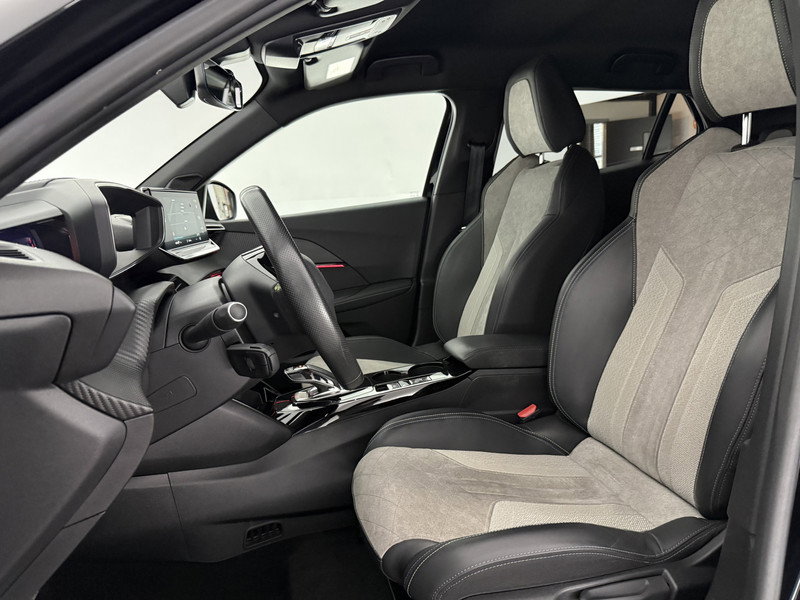 Peugeot e-2008
