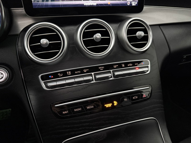 Mercedes-Benz C300