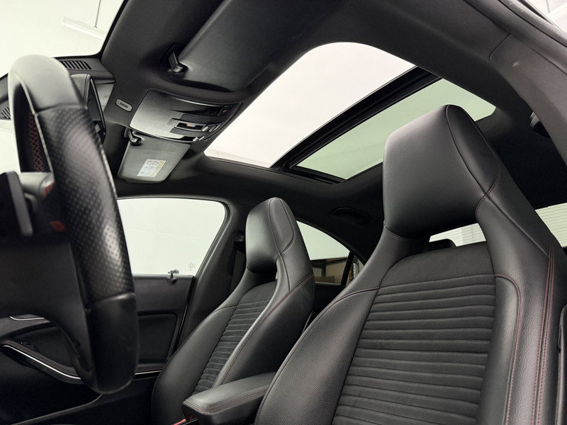 Mercedes-Benz CLA-Klasse 180 AMG Prestige T504LN