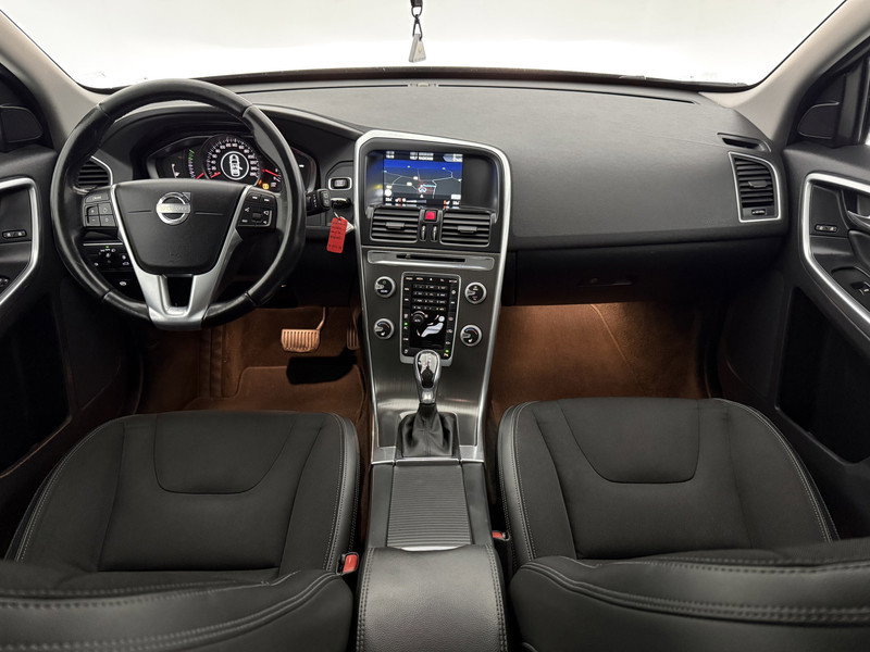 Volvo XC60 2.0 D4 R-Design 4ZTL20