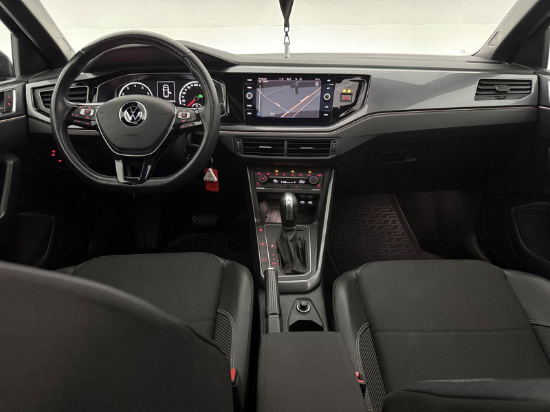 Volkswagen Polo 1.0 TSI R-line K994VV