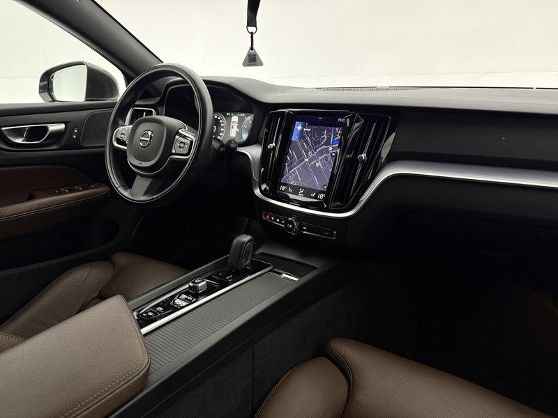Volvo V60 2.0 B3 Inscription K663JX