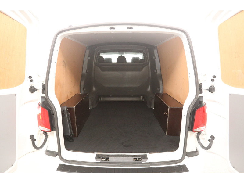 Volkswagen Transporter 2.0 TDI L2H1 V19PJL