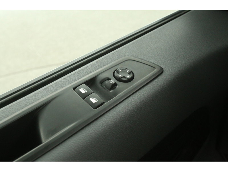Peugeot e-Expert